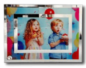 מגן זכוכית דקה עם מסגרת מראה פנימית ומעמד יהלום